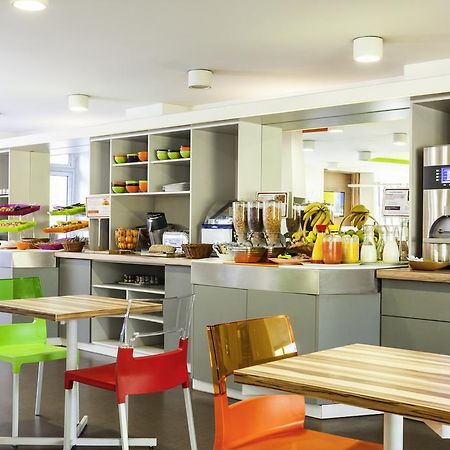 Hotel Ibis Styles Paris Saint Ouen Exterior foto