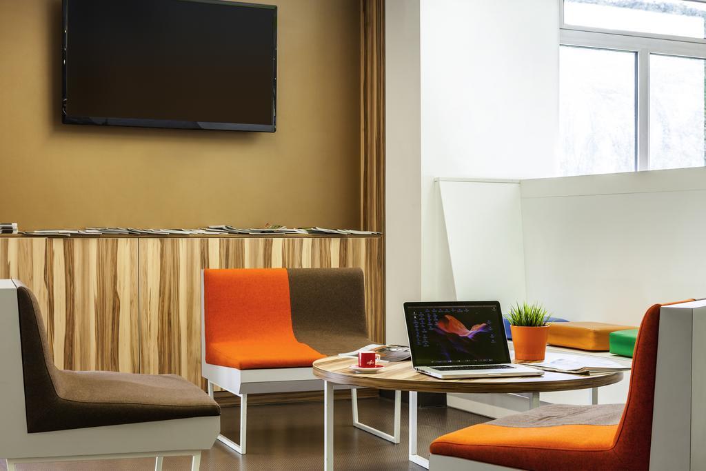 Hotel Ibis Styles Paris Saint Ouen Exterior foto